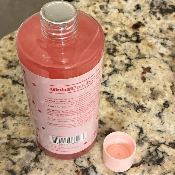 Global Beauty Care Red Velvet Bath Set - Picture 12 of 13